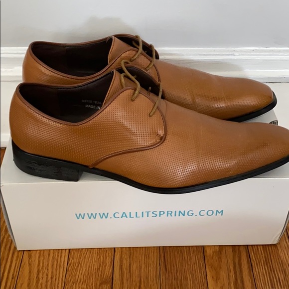 Dress shoes